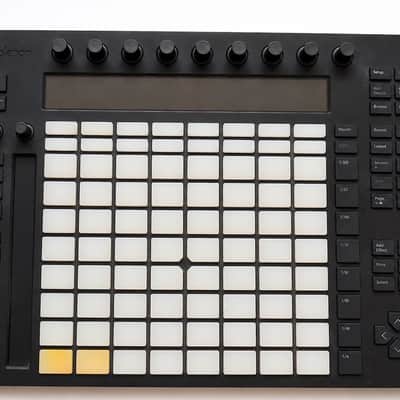 Akai MPC Live II + Ableton Push Controller Bundle – Excellent Condition image 4