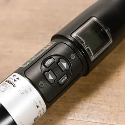 Shure UR2/SM58 Wireless Handheld Transmitter w/ SM58 Capsule - G1 Band CG015BN image 13