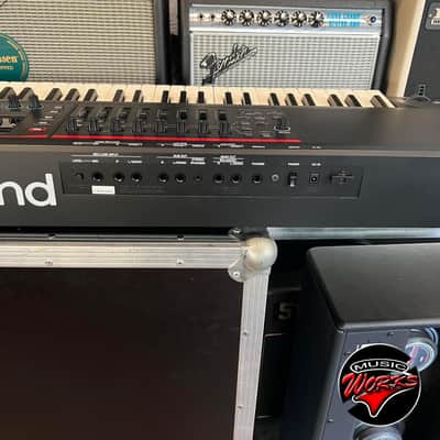 Roland   Fantom 08 + Bag image 7