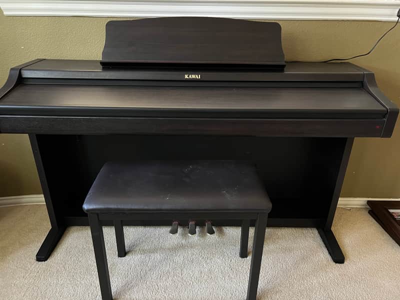 Kawai CN390 2008 - Dark image 1