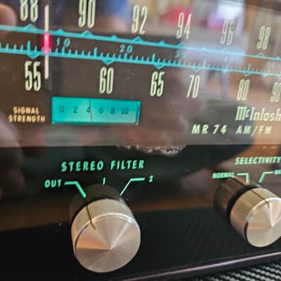 McIntosh MR74 Stereo Tuner image 4