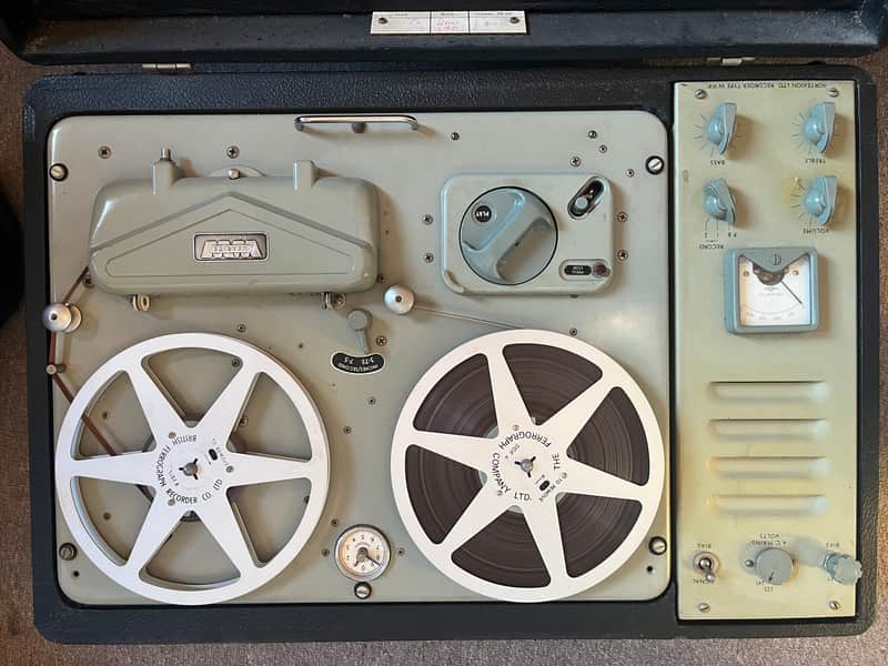 Reel to Reel Tape Recorder (Vintage 1950's) Wearite, England WORKING! image 1