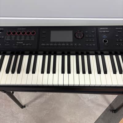 Roland FA-08 image 3