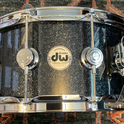 Mint DW Collector’s Series SSC Maple Gun Metal Sparkle 6.5x14 Snare Drum imagen 4