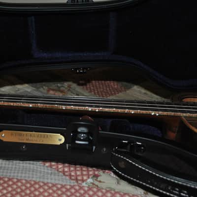 Kimo super baritone ukulele w/Crossrock fiberglass case image 6