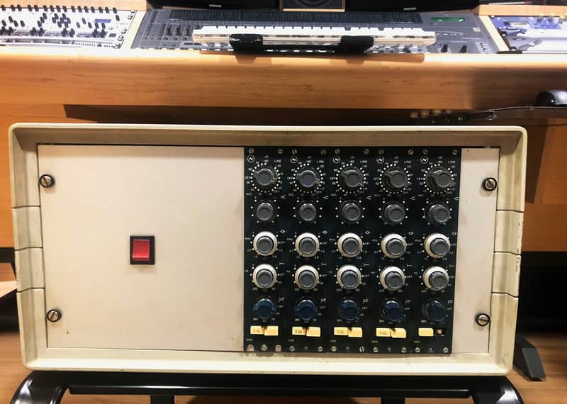 Rupert Neve Designs NEVE 1066 5 Preamplificadores 1970 image 1