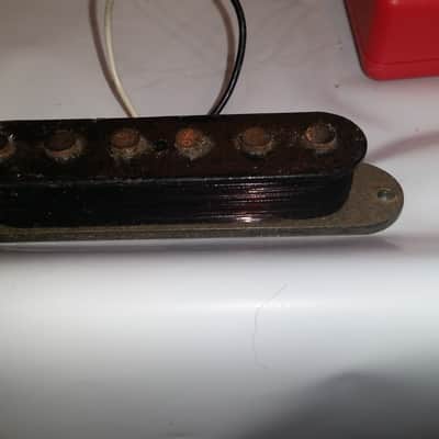 Fender STRATOCASTER Pickup 1979 grey bottom meter read 5.86 image 9