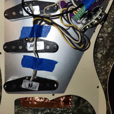 Fretless Stratocaster Style Guitar Black Motto Top End Solderless Electronics image 24