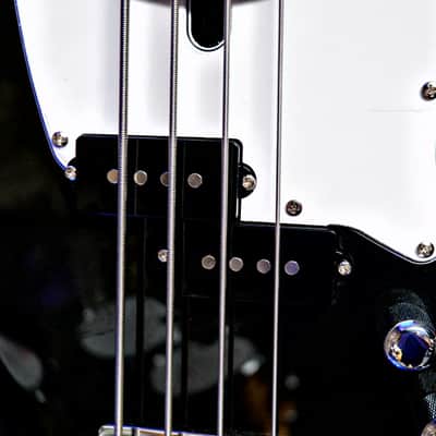 Ashdown Roasted Capri 23" Short Scale Bass - Gloss Black image 9