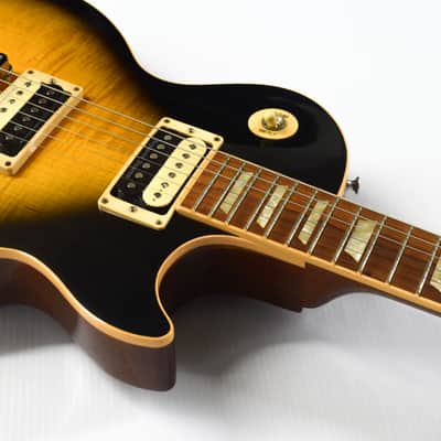 Gibson Les Paul Classic Plus Electric Guitar 2011 - Tobacco Burst image 5