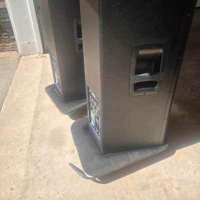 Pair of QSC KW153 3-Way 1000-Watt 15" Active Loudspeaker 2010s - Black image 4