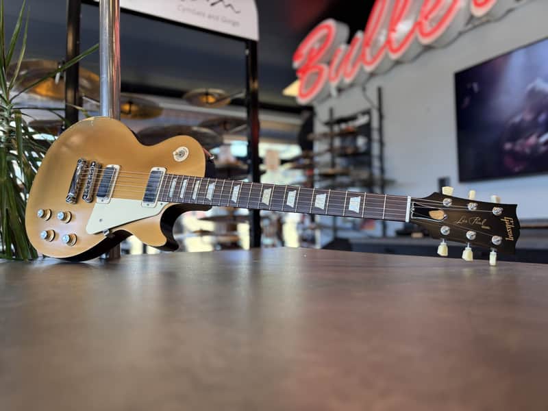 Gibson Les Paul Studio '70s Tribute with Mini-Humbuckers 2012 - 2015 - Gold Top/Dark Back