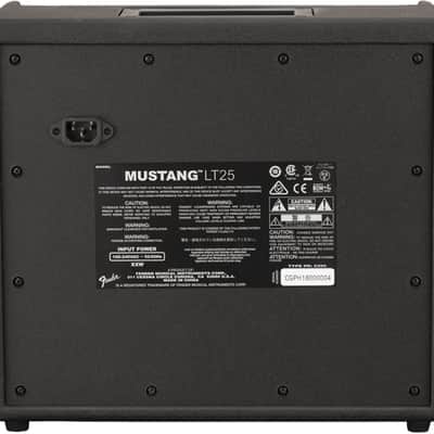 Fender Mustang LT25 Guitar Combo Amplifier image 2
