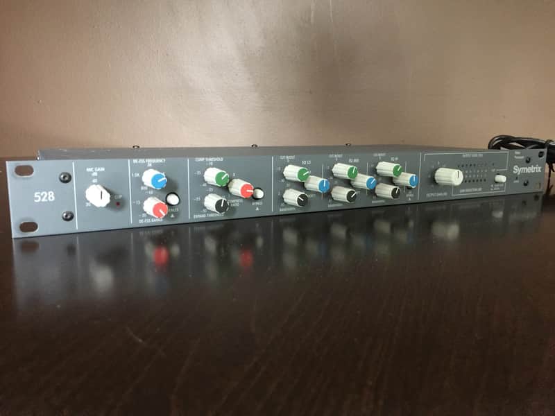 Symetrix 528 Voice Processor image 1