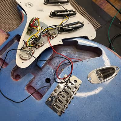 Fender American Stratocaster Neck 2026 - Red White undercoat with 2k imperium blue sparkle relic image 7