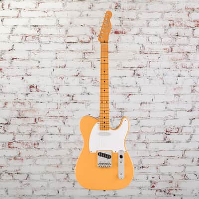 Fender - Vintera III Late '50s Telecaster - Electric Guitar w/ Maple Fingerboard - Butterscotch Blonde - w/ Deluxe Gigbag image 2