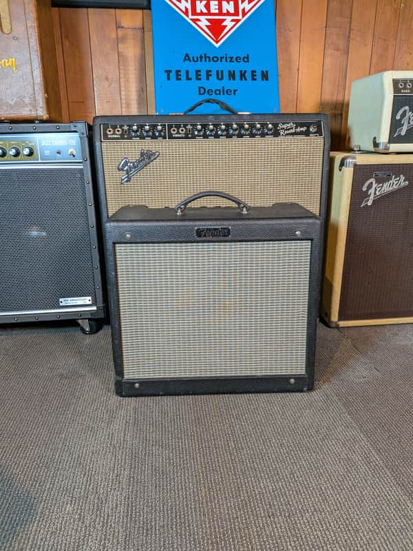 Fender Blues Junior III 15-Watt 1x12