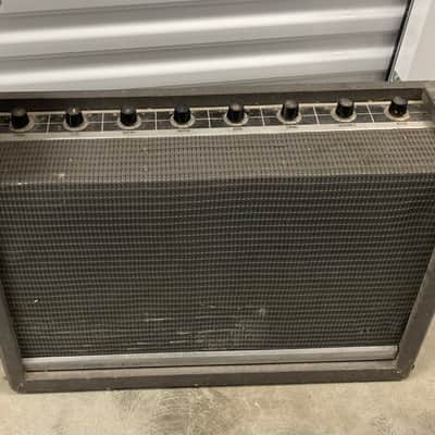 1950s Silvertone 1396 Amplifier Project image 2