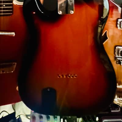 Fender Deluxe Power Telecaster with Power Bridge & Rosewood Fretboard 2000 - 2001 - 3-Color Sunburst image 3