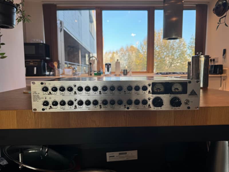 Behringer Tube Ultra-Q T1951 Vintage Series Stereo 4-Band Equalizer / Notch Filter 2000s - Silver image 1