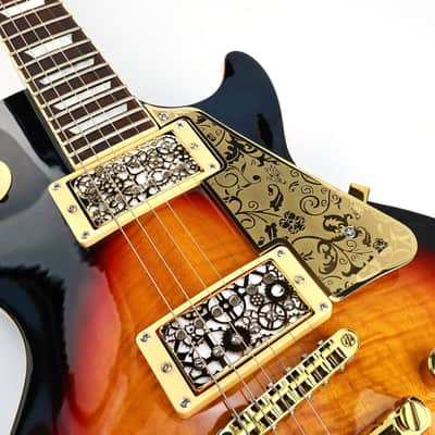 Stainless Steel Pick Guard Scratch Plate 2-Hole Mount Engraved Metal Electric Guitar Pickguard Replacement Parts(Gold) image 3