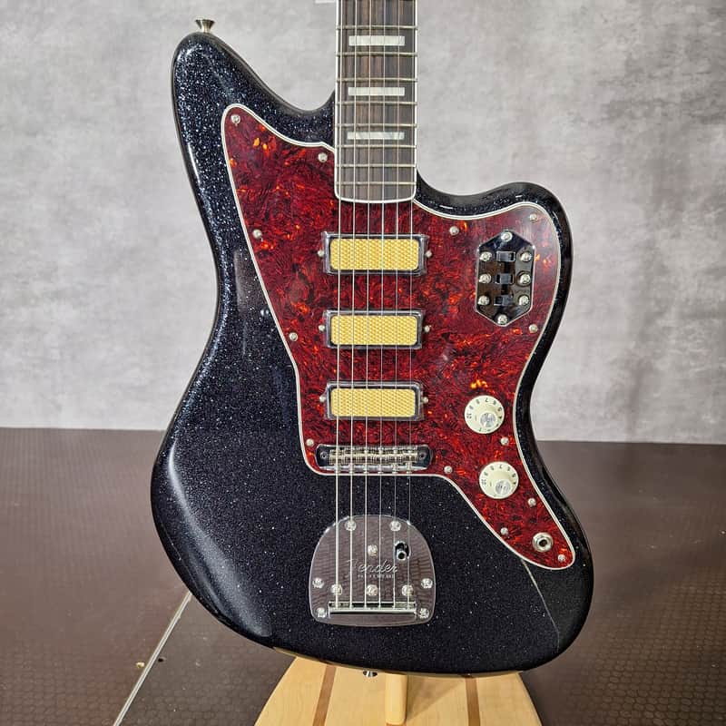 Fender Gold Foil Jazzmaster | Reverb