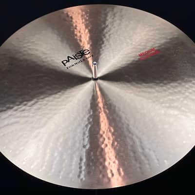 Paiste 20" Formula 602 Medium Flat Ride Cymbal - 2270g image 5