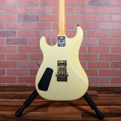 Kramer American Series Barretta Standard White 1986 w/OHSC image 7