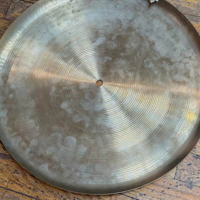 Zildjian 18” gong cymbal 1950's vintage small stamp image 6