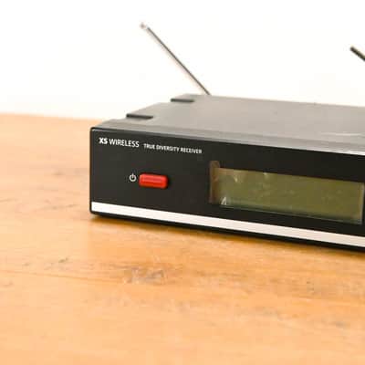Sennheiser EM 10 Receiver w/ SK-XSW Bodypack - 548-572 MHz (NO PSU) CG01SCA image 3