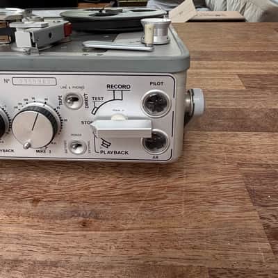 Nagra IV-L Portable Reel-to-Reel Recorder – Serial No. 2359903 image 4
