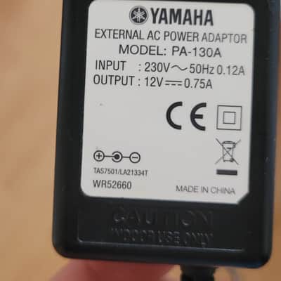 Yamaha YPT-220 Keyboard, Yamaha UK Adapter, music stand, original manual & box image 6