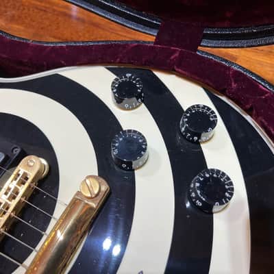 Gibson Les Paul Bullseye With Autographs Of Zakk Wylde & Les Paul image 3