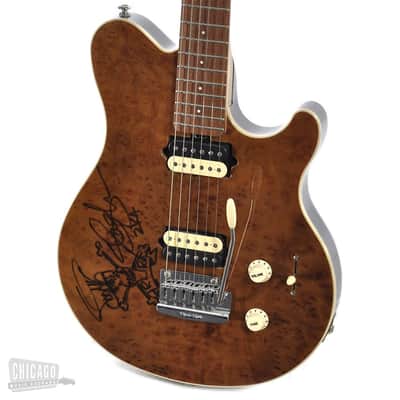 Music Man Super Sport - Signed by Slash image 2