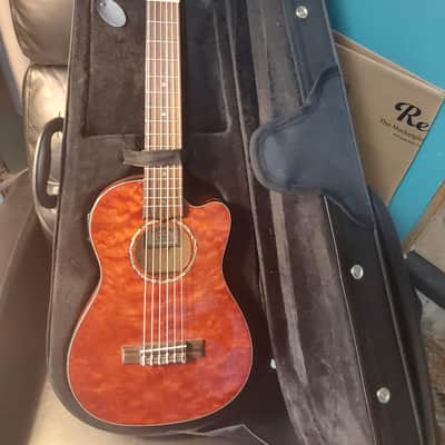 Lanikai Quilted Maple Guitelele | Trans Red image 3
