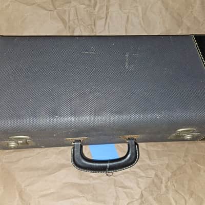 Couesnon Paris Trumpet with case. France. Very Good condition image 3
