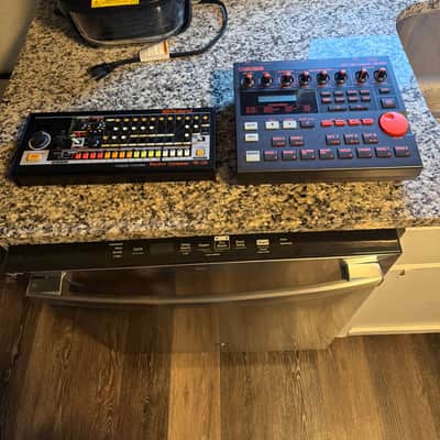 Roland TR-08 BUNDLE image 1