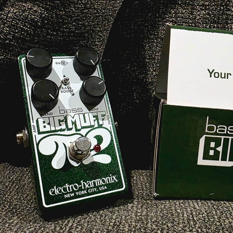 Electro-Harmonix Bass Big Muff Pi 2 Dual Op-Amp Fuzz