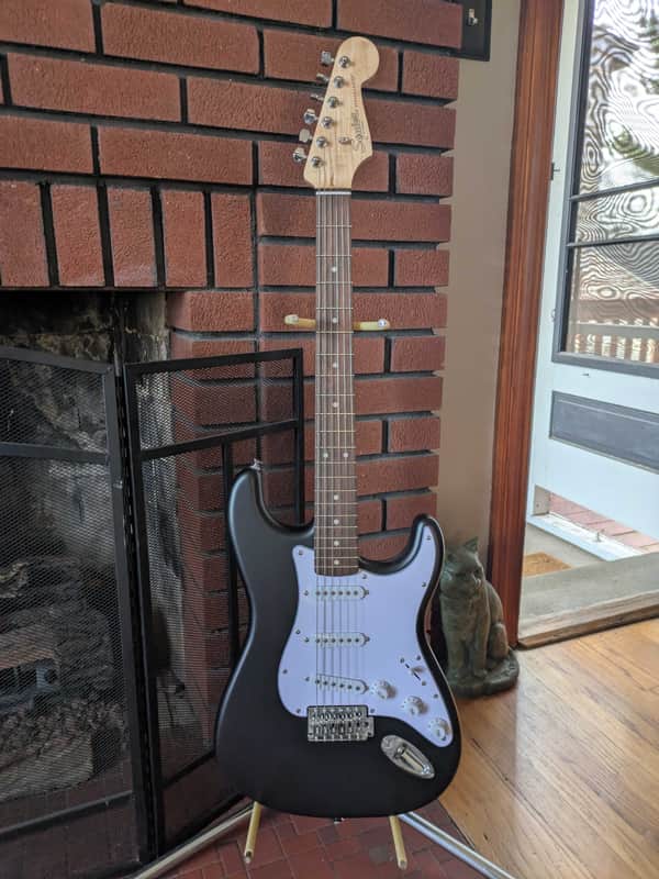 Squier Stratocaster 2024 - Matte Black image 1