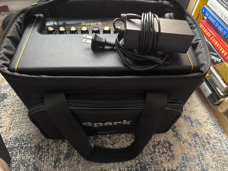 Positive Grid Spark 40 40-Watt 2x4" Modeling Guitar Combo 2020 - Present - Black image 1