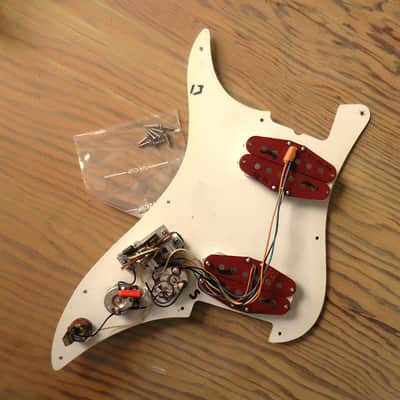 Fender USA 1981 Bullet H2 Pickguard+Complete Pickup Rig 100% Original image 3