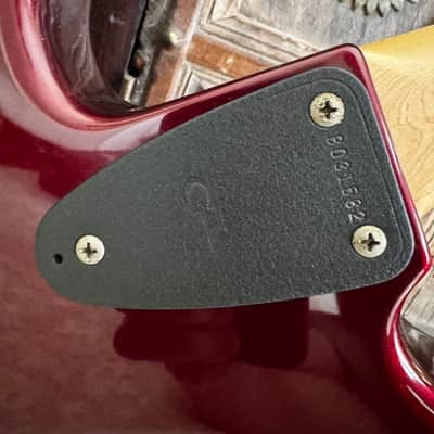 G&L Series SB-2 Bass with Maple Fretboard Mid 1995 - Fullerton Red image 3