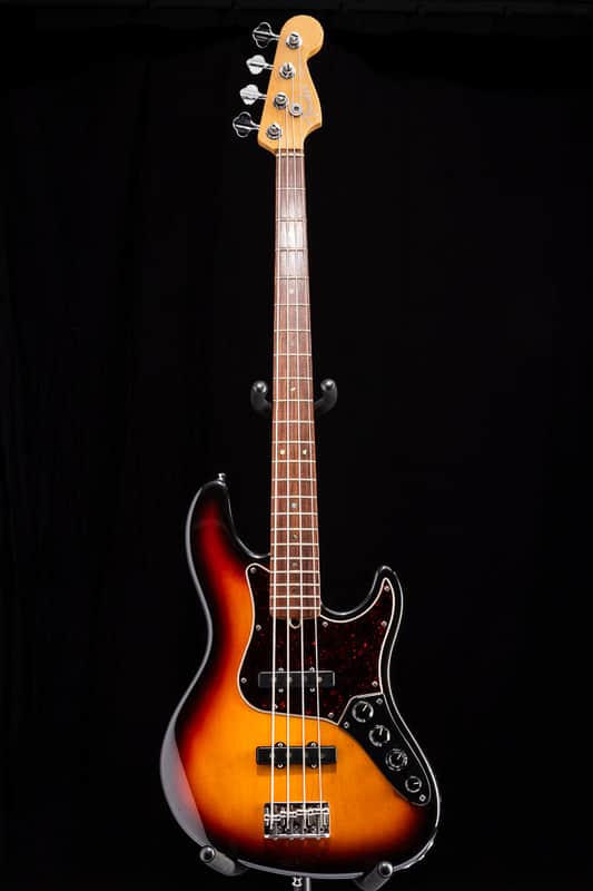 Fender American Deluxe Jazz Bass