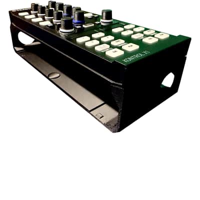 Traktor Kontrol F1 / X1 MK1/2 / Z1 MK1 Stand image 1