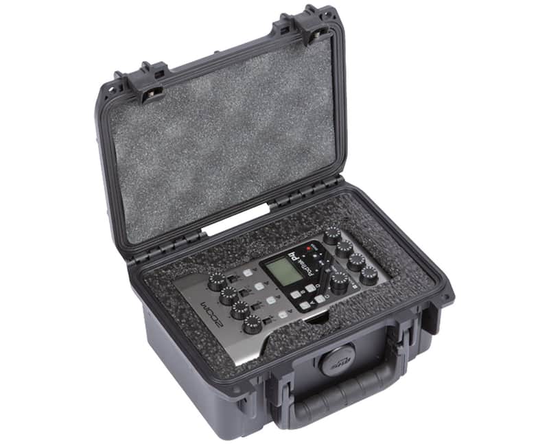 SKB Cases 3i0705-3-P4 iSeries Zoom PodTrak P4 Case w/ Storage Pocket image 1