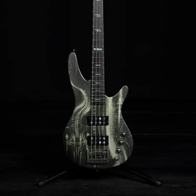 A true Museum piece 🎬- Ibanez SRXHRG1 Standard 2006 - "NY City X" Graphic image 1