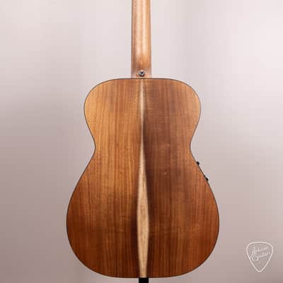 Maton SRS-808 Solid Road Series with Spruce Top- 17136 image 5