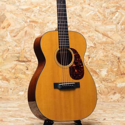 Martin OO-18V 2013 image 3