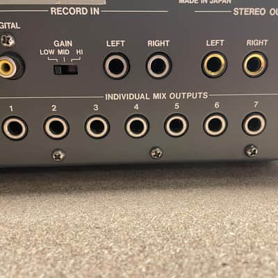 Akai MPC3000LE MIDI Production Center 1999 - 2001 Black image 9