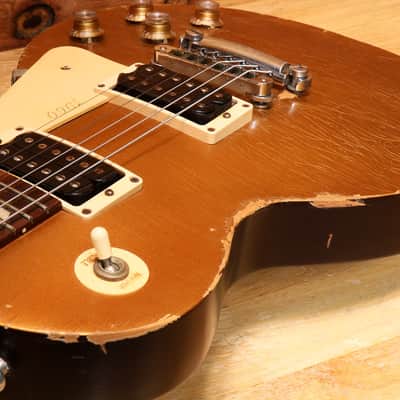 Gibson Les Paul Studio '50s Tribute Heavy Relic - 2016 - Satin Gold Top 45843 image 13